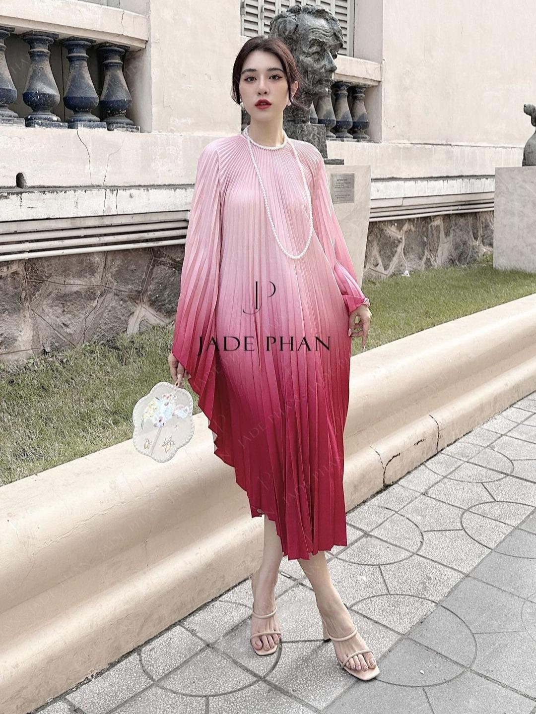 Rosalie Pleated Dress - Váy Rosalie
