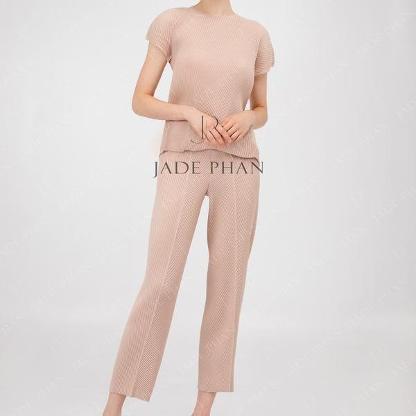 Set quần áo Cerise dập ly cao cấp JADEPHAN thanh lịch — ảnh 2