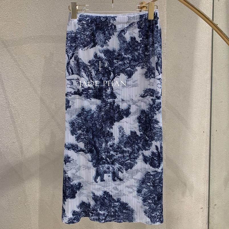 Chân váy Holly xẻ sau [JADEPHAN] in họa tiết — ảnh 5