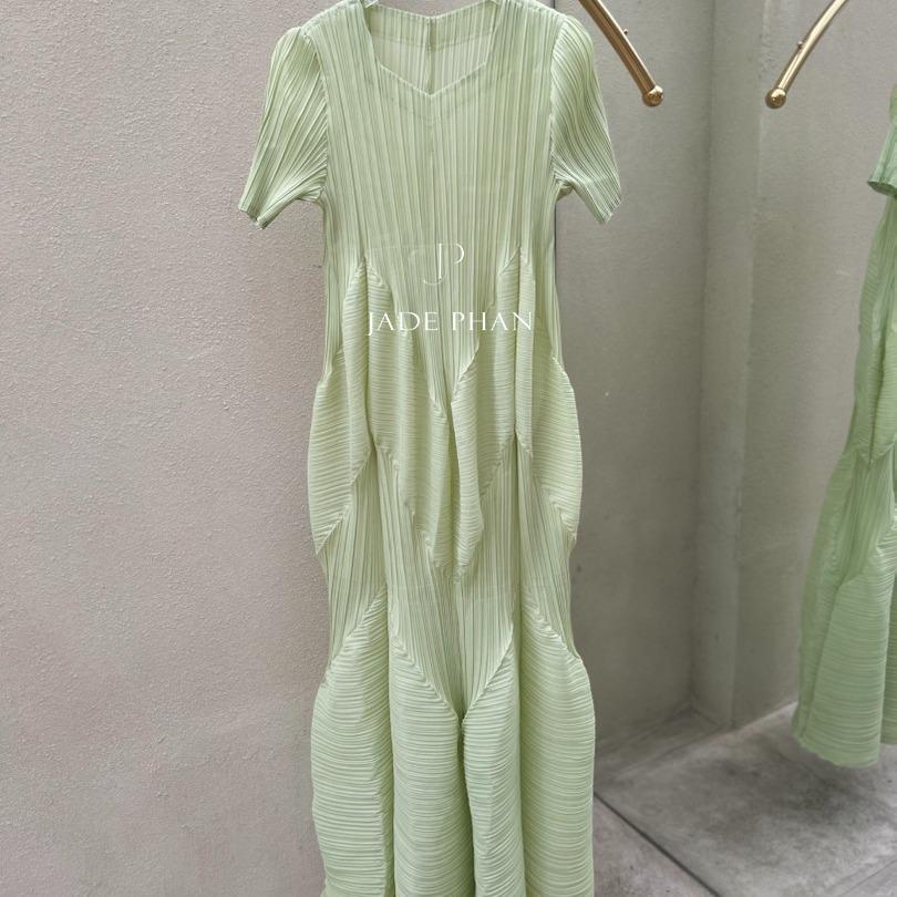 Váy Rose dập ly cao cấp JADEPHAN xếp ly lò xo thanh lịch — ảnh 20