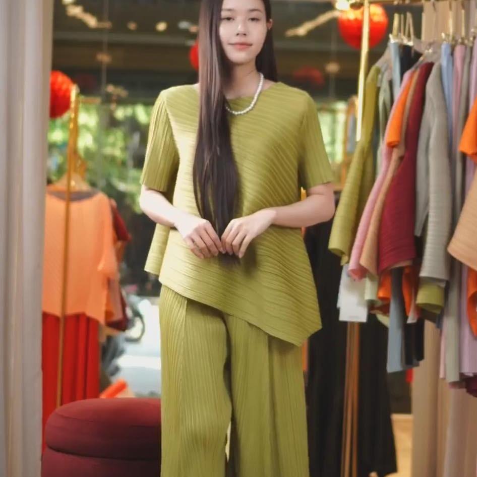 Set gồm áo và quầnđồng màu dập ly cao cấp, bộ quần áo freesize chuẩn form thanh lịch nhiều màu Jennie Gerda — ảnh 7