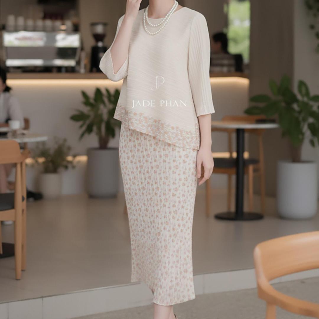 Set gồm áo và chân váyHoa nhí, bộ áo và chân váy dập ly cao cấp thanh lịch nhiều màu Gerda & Holly [ + ]