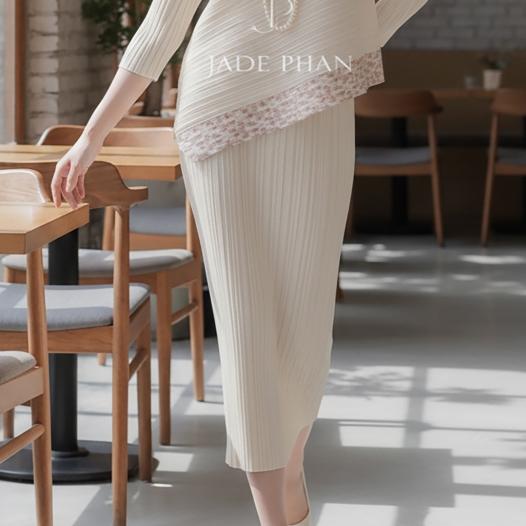 Set gồm áo và chân váyHoa nhí, bộ đồ dập ly cao cấp thanh lịch nhiều màu Gerda & Holly [ + ] — ảnh 3