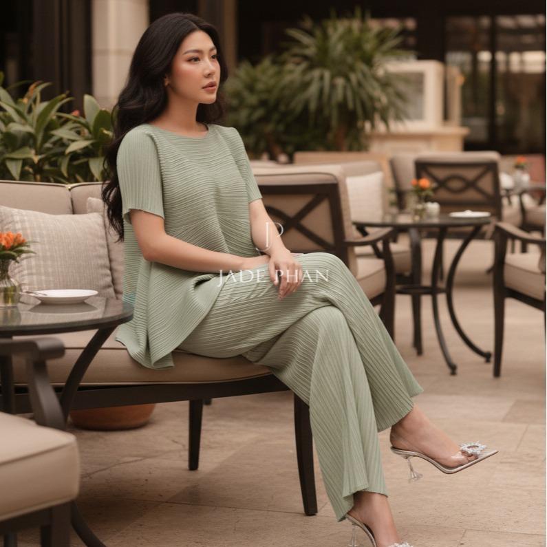 Set gồm áo và quầnđồng màu xếp ly nữ cao cấp, áo tay ngắn vạt chéo và quần ống suông thanh lịch nhiều màu Katle [ + ] — ảnh 5