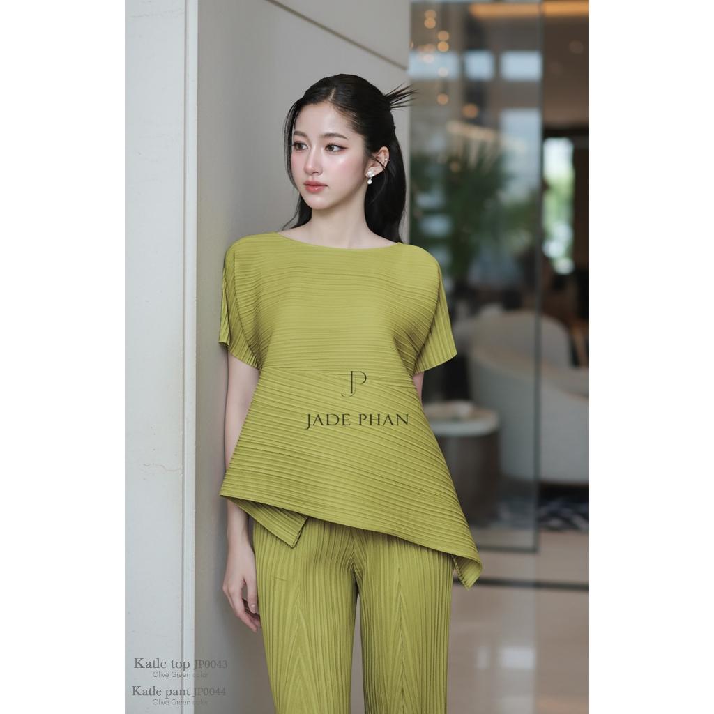 Set gồm áo và quầnxếp ly nữ cao cấp, áo tay ngắn vạt chéo và quần ống suông thanh lịch Katle[ + ] — ảnh 9
