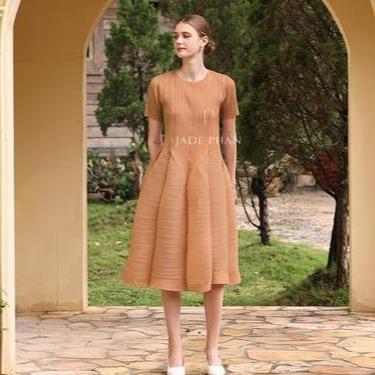 Váy Alice dập ly cao cấp JADEPHAN xếp ly lò xo thanh lịch — ảnh 22