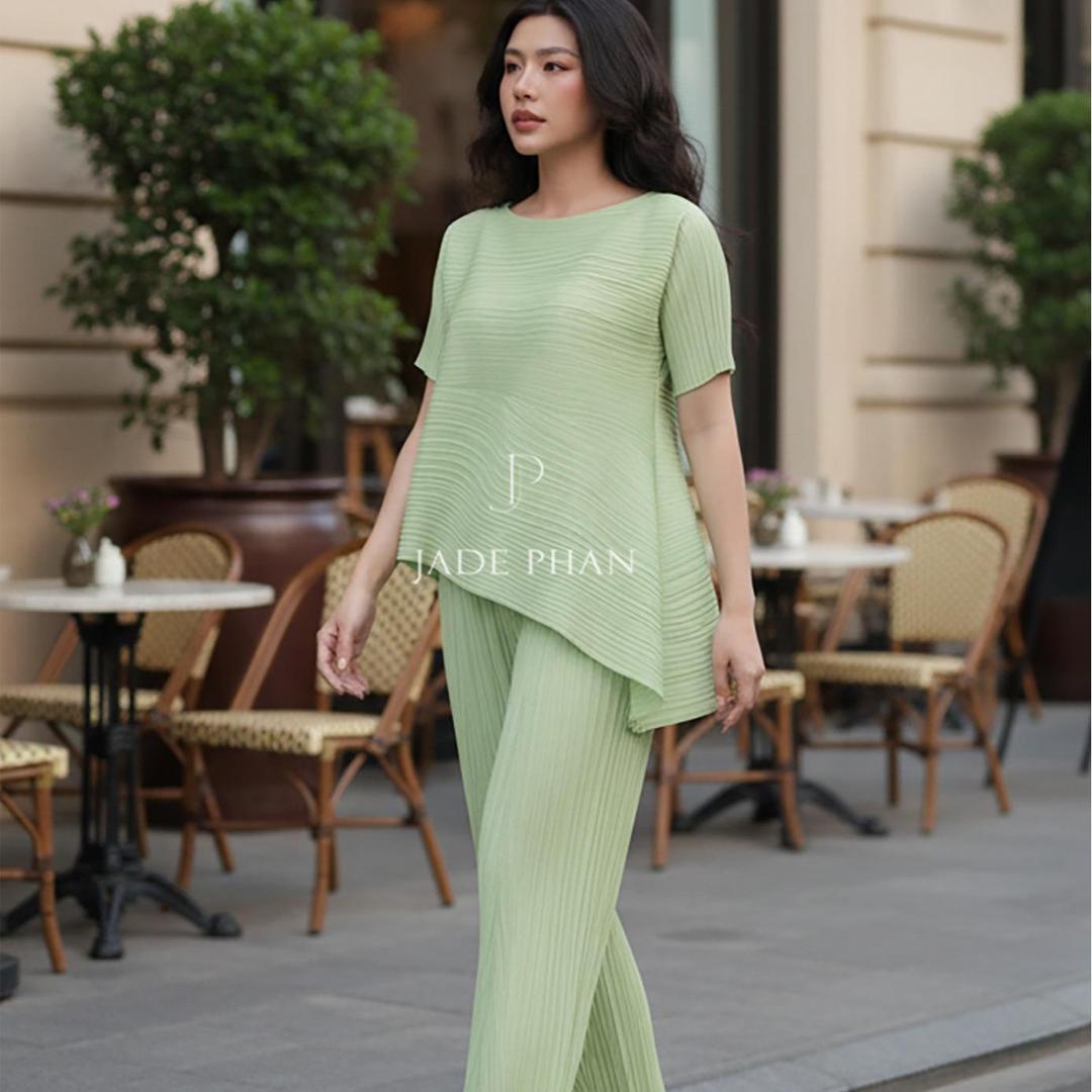 Set gồm áo và quầnđồng màu xếp ly nữ cao cấp, áo tay ngắn vạt chéo và quần ống suông thanh lịch nhiều màu Katle [ + ] — ảnh 14