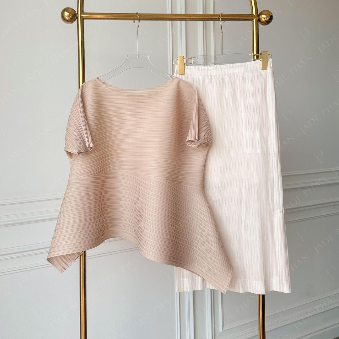 Set gồm áo và chân váymix màu, áo xếp ly tà chéo và chân váy ống suông xẻ cạnh bắp chân dập ly cao cấp nhiều màu Katle Audora — ảnh 9