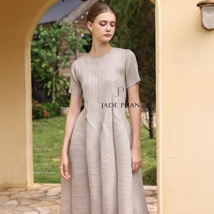 Váy Alice dập ly cao cấp JADEPHAN xếp ly lò xo thanh lịch — ảnh 4