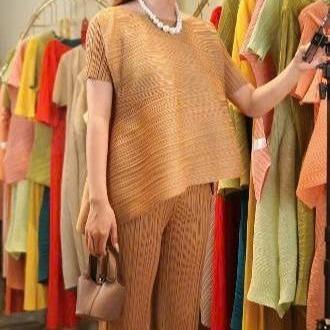 Set gồm áo và quầnmix màu, bộ quần áo dập ly cao cấp sang trọng chuẩn form Katle Amour — ảnh 3