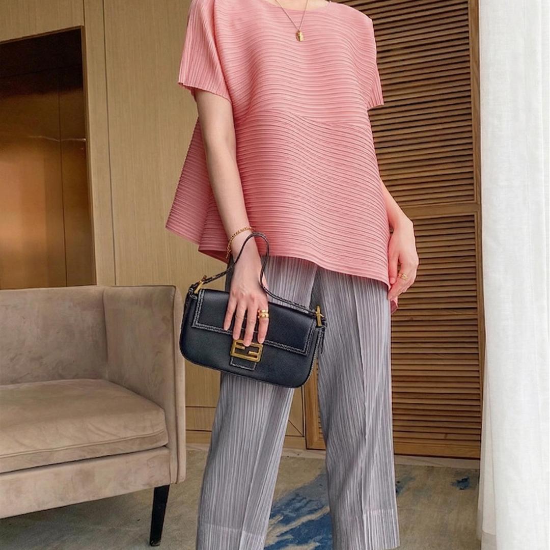 Set gồm áo và quầnmix màu, bộ quần áo dập ly cao cấp không nhăn phong cách cá tính nhiều màu Katle Daisy — ảnh 7