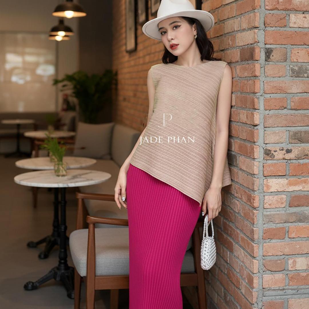 Set gồm áo và chân váy, bộ áo và chân váy midi chuẩn form thanh lịch nhiều màu Léa Holly — ảnh 4