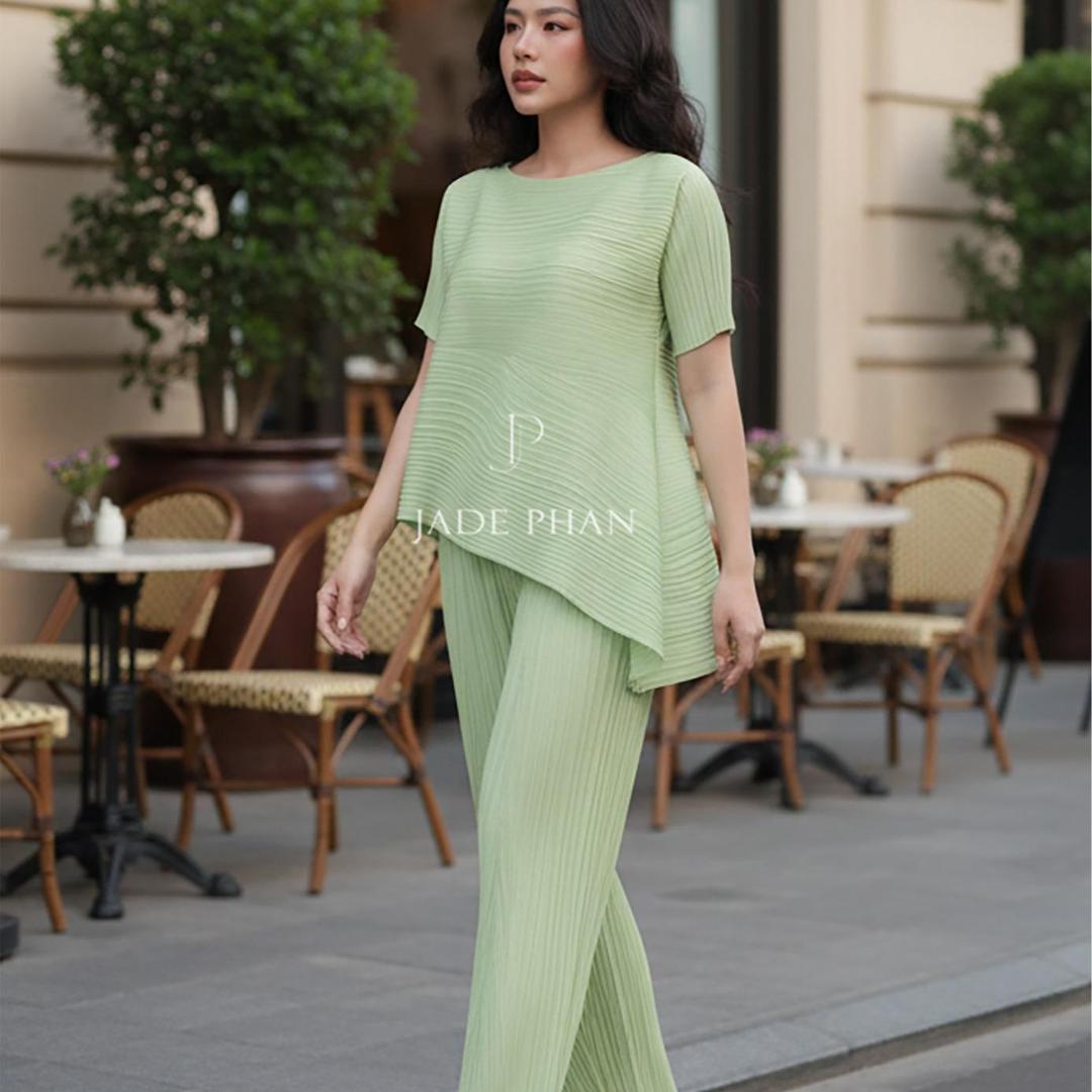 Set gồm áo và quầnđồng màu xếp ly nữ cao cấp, áo tay ngắn vạt chéo và quần ống suông thanh lịch nhiều màu Katle [ + ] — ảnh 15
