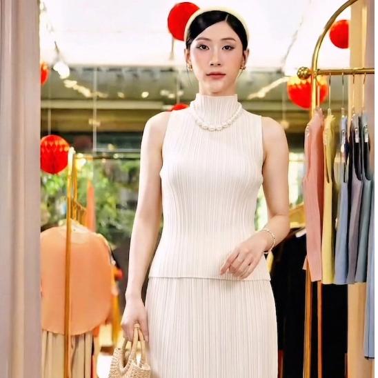 Set gồm áo và chân váy, bộ áo cổ lọ và chân váy xếp ly cao cấp Onni Yuuka chân váy xòe chữ A — ảnh 5